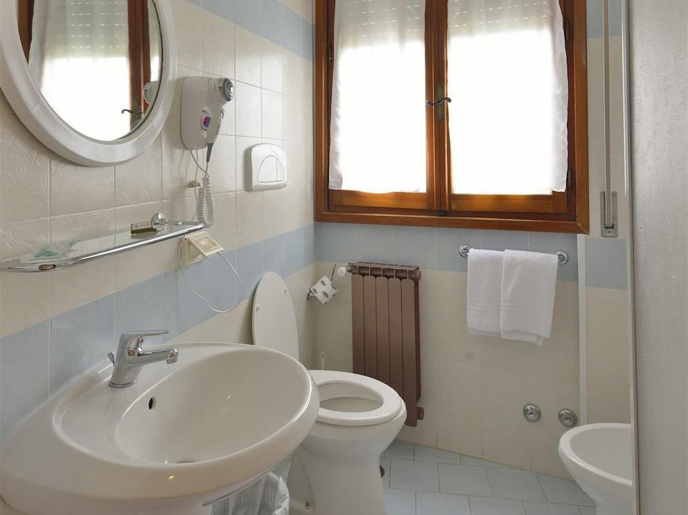 Hotel Attico Chianciano Terme Luaran gambar