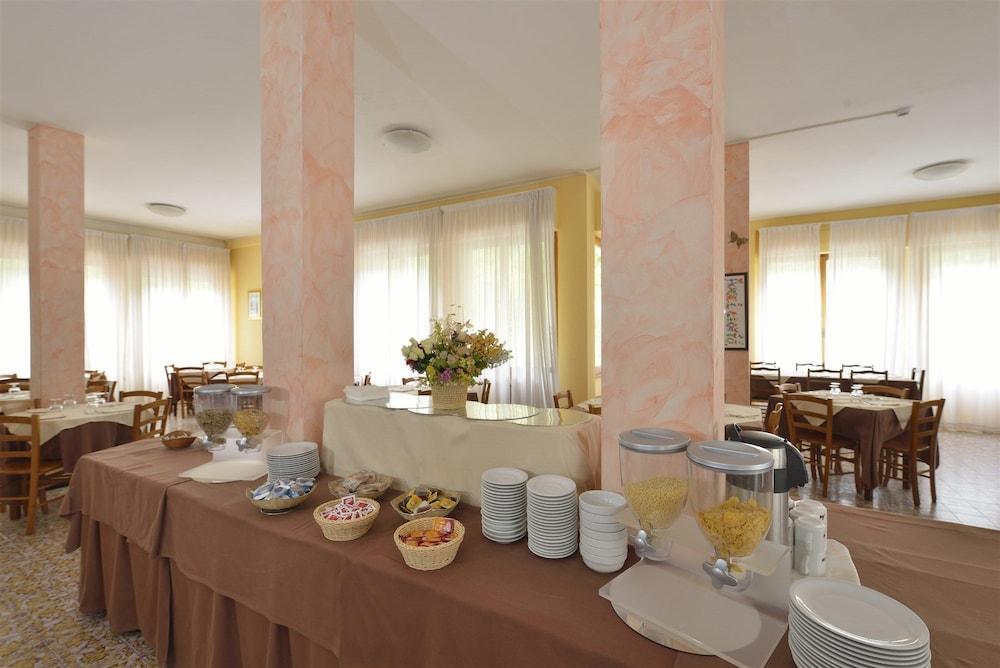 Hotel Attico Chianciano Terme Luaran gambar