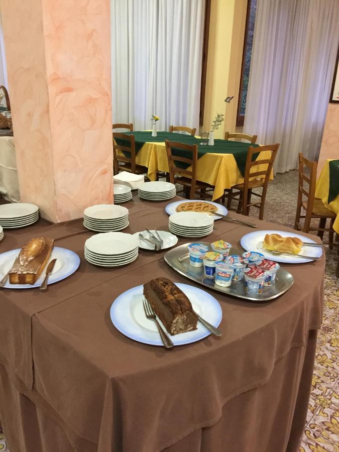 Hotel Attico Chianciano Terme Luaran gambar