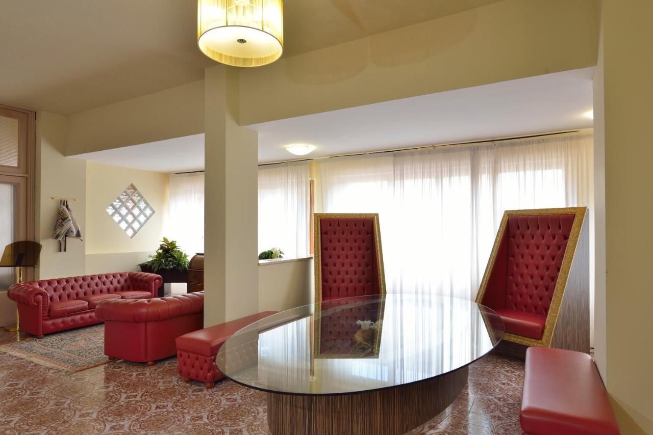 Hotel Attico Chianciano Terme Luaran gambar