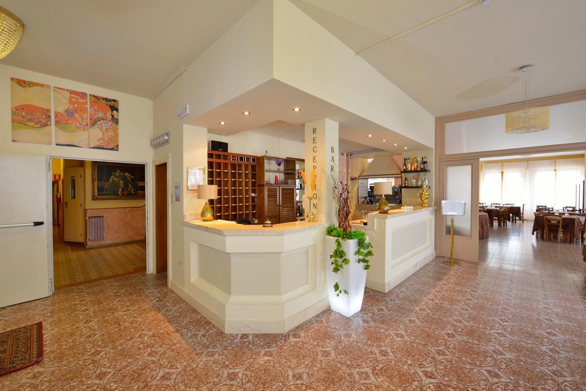 Hotel Attico Chianciano Terme Luaran gambar