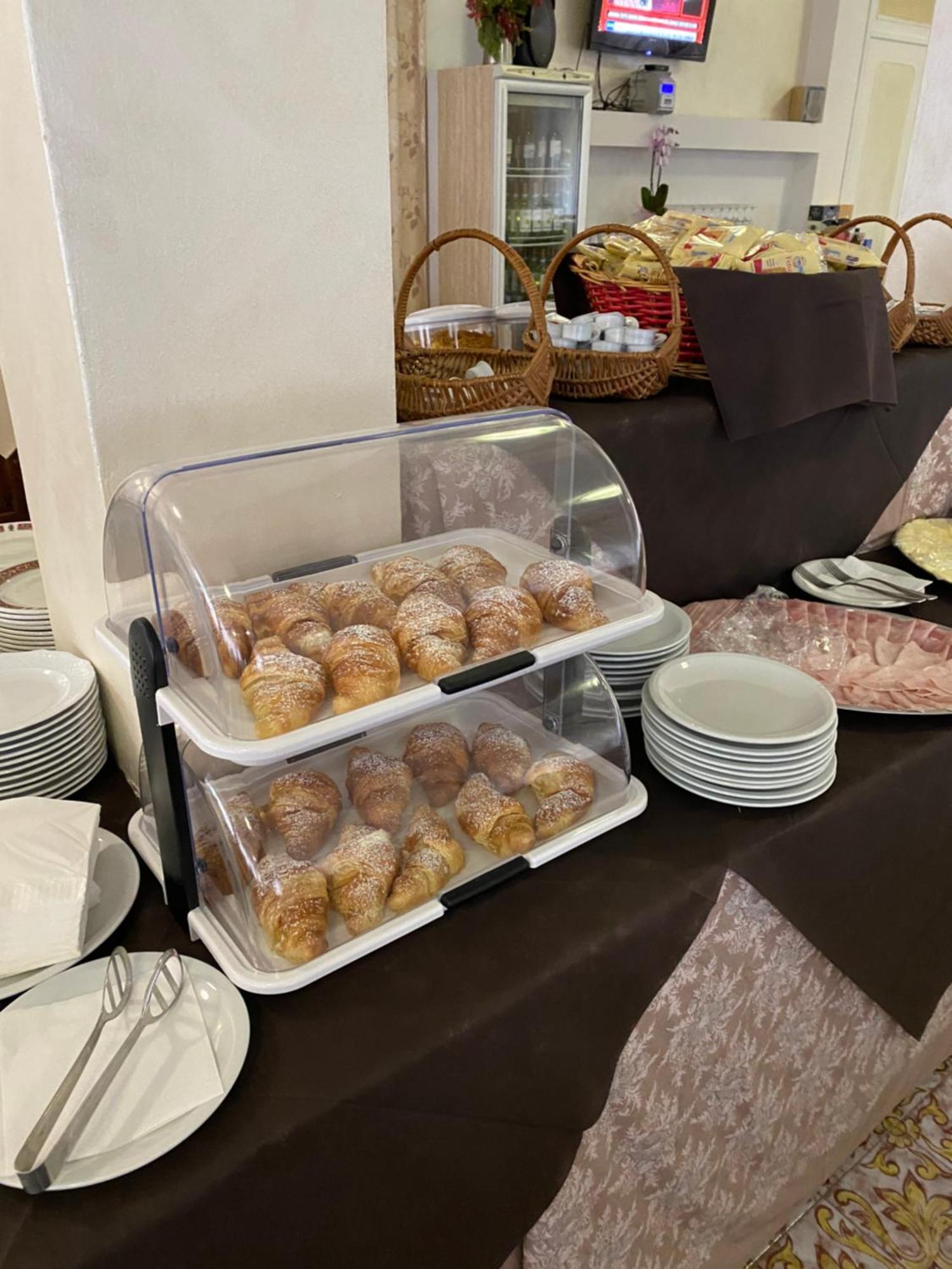 Hotel Attico Chianciano Terme Luaran gambar